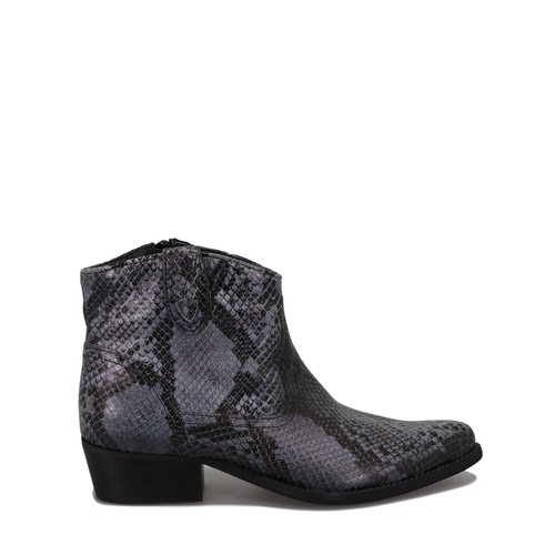 WEST-B828-KRAIT-BLACK - WEST